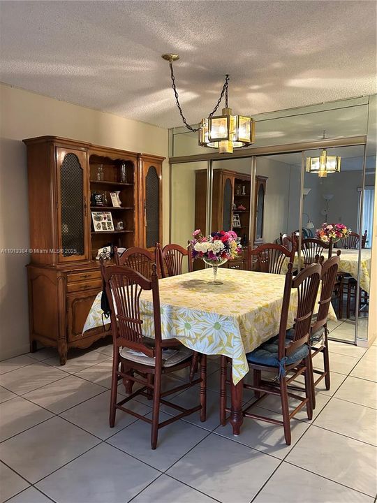 На продажу: $75,000 (2 спален, 2 ванн, 1160 Квадратных фут)