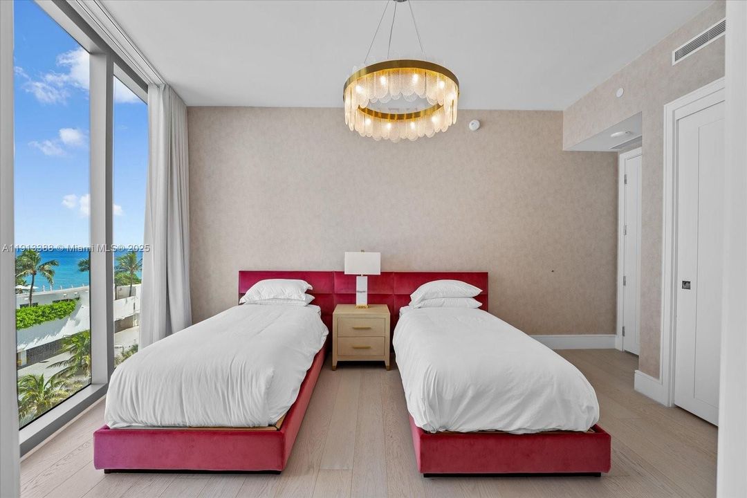 For Rent: $55,000 (4 beds, 5 baths, 3854 Square Feet)