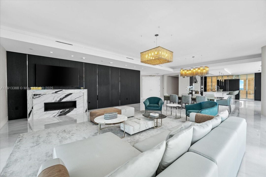 For Rent: $55,000 (4 beds, 5 baths, 3854 Square Feet)