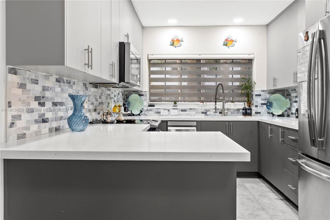 For Rent: $2,900 (3 beds, 2 baths, 1580 Square Feet)