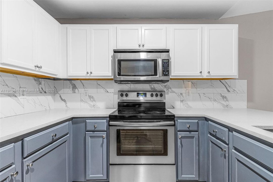 For Rent: $2,100 (3 beds, 2 baths, 0 Square Feet)