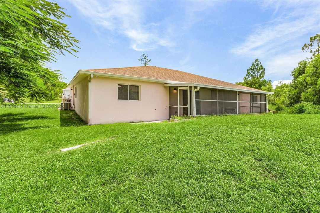 For Rent: $2,100 (3 beds, 2 baths, 0 Square Feet)