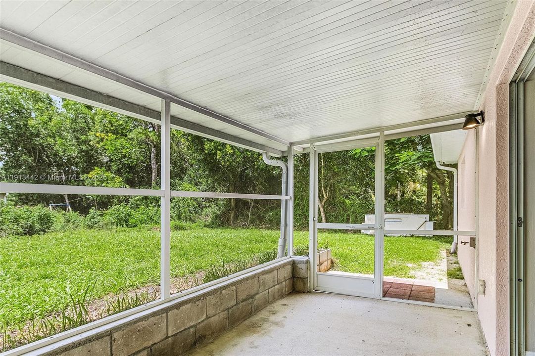 For Rent: $2,100 (3 beds, 2 baths, 0 Square Feet)