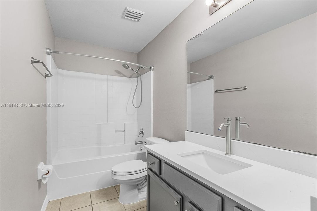 For Rent: $2,100 (3 beds, 2 baths, 0 Square Feet)