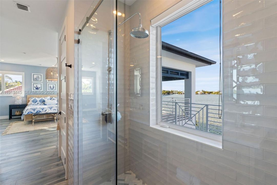 На продажу: $4,400,000 (4 спален, 4 ванн, 2907 Квадратных фут)