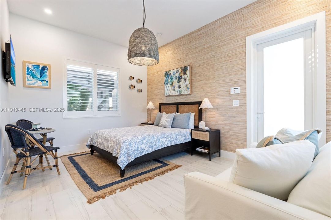 На продажу: $4,400,000 (4 спален, 4 ванн, 2907 Квадратных фут)