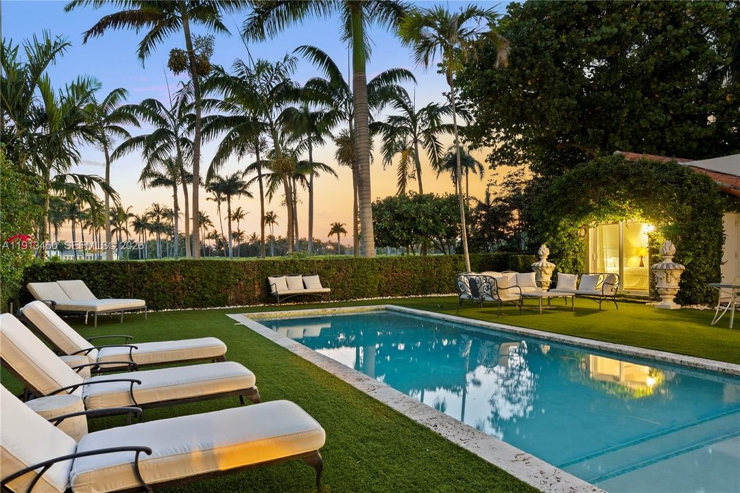 En Venta: $6,750,000 (5 camas, 4 baños, 3741 Pies cuadrados)