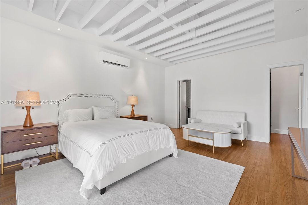 En Venta: $6,750,000 (5 camas, 4 baños, 3741 Pies cuadrados)
