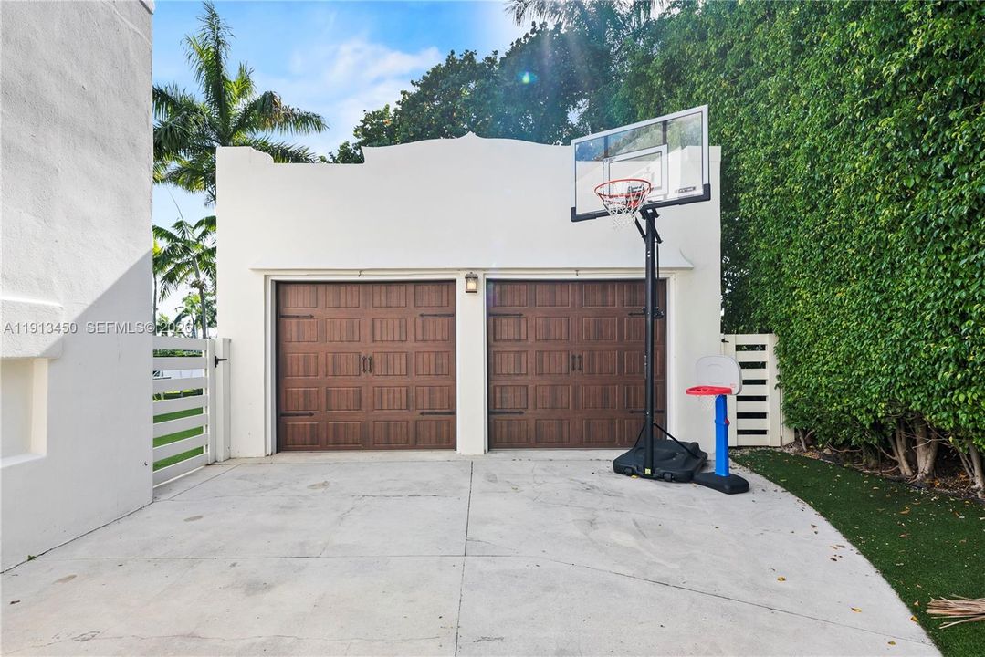 En Venta: $6,750,000 (5 camas, 4 baños, 3741 Pies cuadrados)