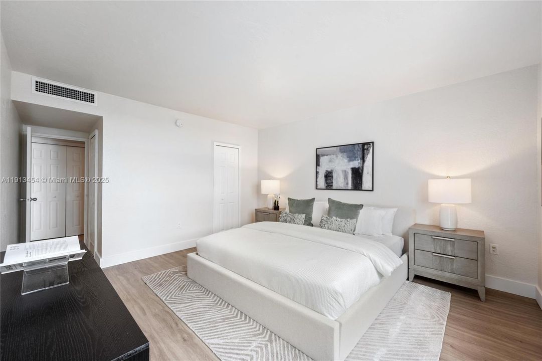 На продажу: $375,000 (1 спален, 1 ванн, 950 Квадратных фут)