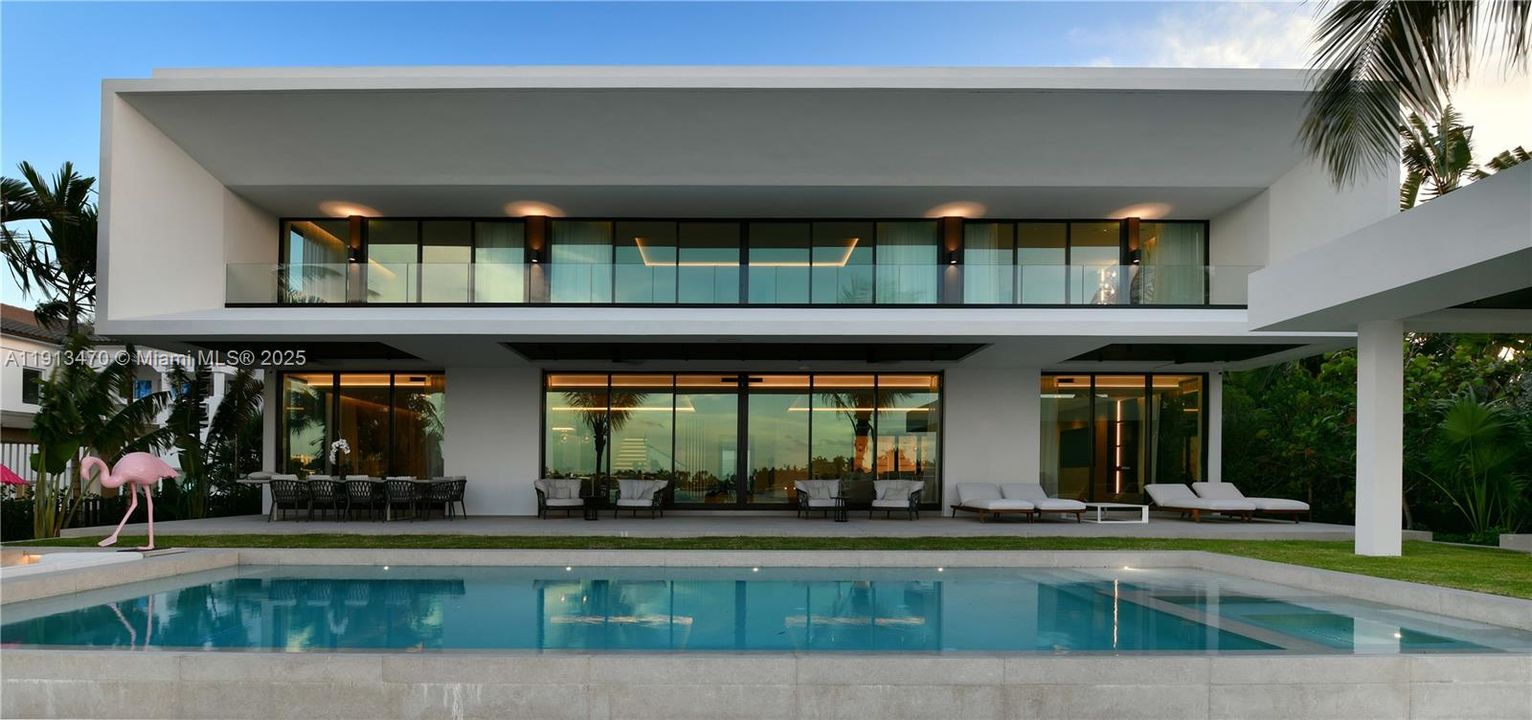 For Sale: $42,000,000 (6 beds, 7 baths, 7869 Square Feet)