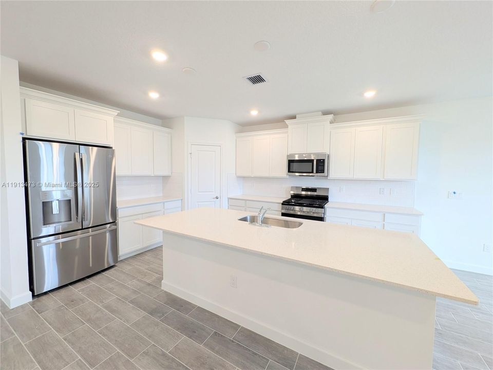 For Rent: $3,800 (4 beds, 3 baths, 0 Square Feet)