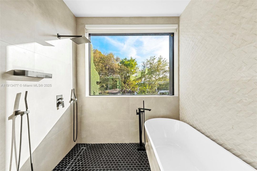 На продажу: $1,900,000 (5 спален, 5 ванн, 3300 Квадратных фут)