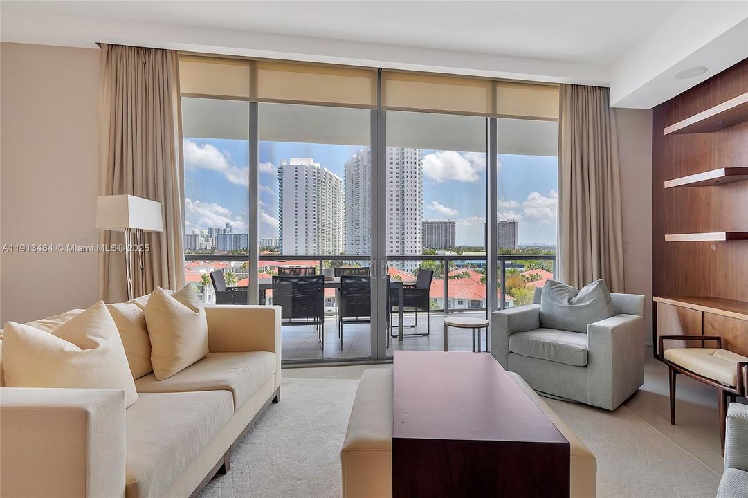 En Renta: $11,000 (3 camas, 5 baños, 2238 Pies cuadrados)