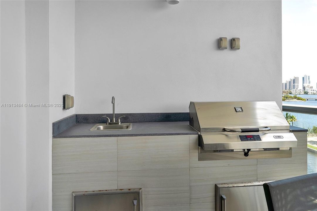 En Renta: $11,000 (3 camas, 5 baños, 2238 Pies cuadrados)