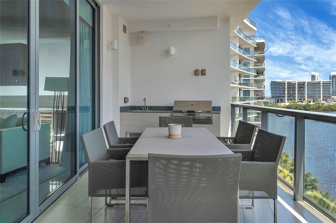 En Renta: $11,000 (3 camas, 5 baños, 2238 Pies cuadrados)