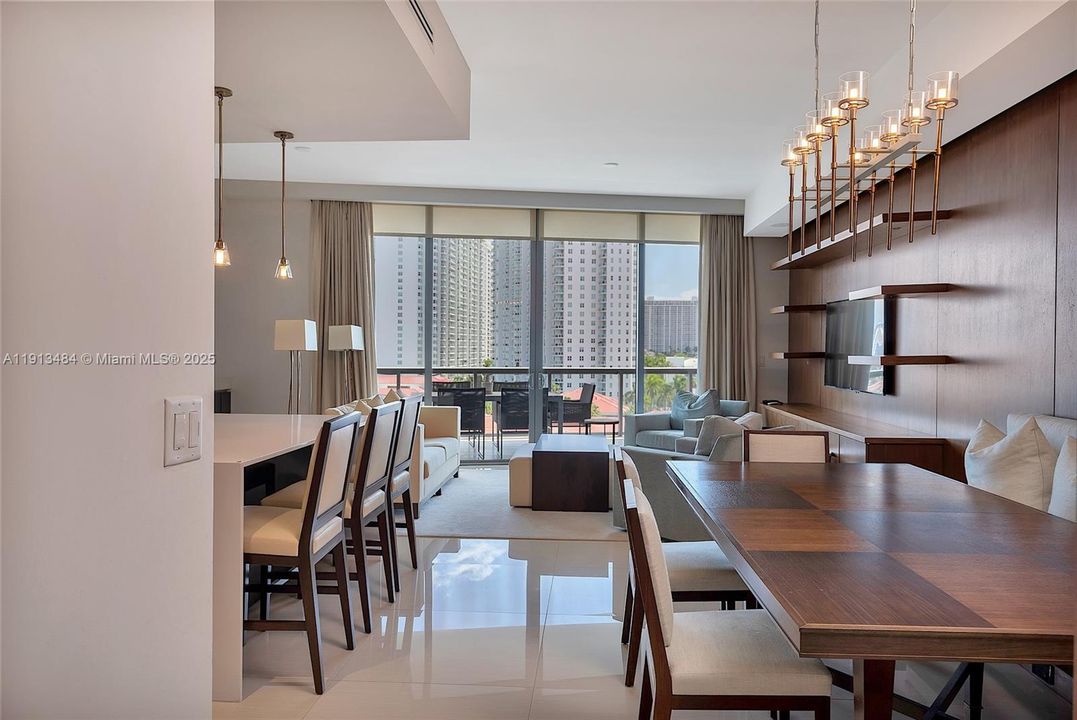 En Renta: $11,000 (3 camas, 5 baños, 2238 Pies cuadrados)