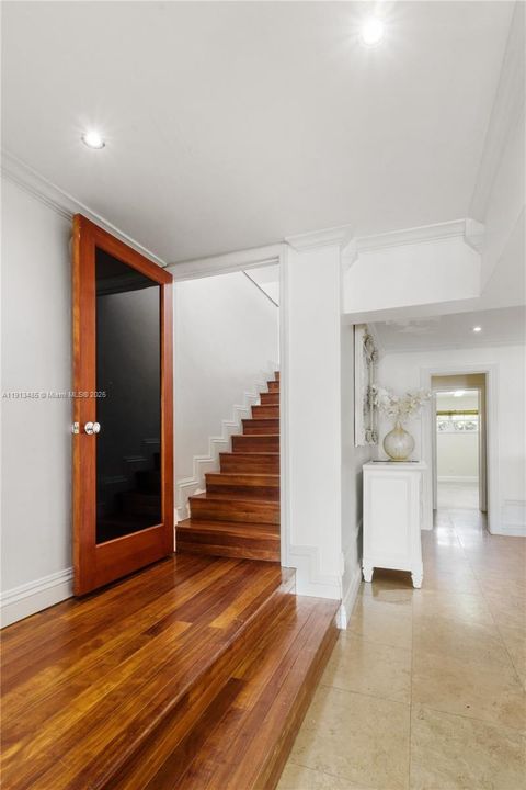 For Rent: $14,500 (4 beds, 3 baths, 3135 Square Feet)