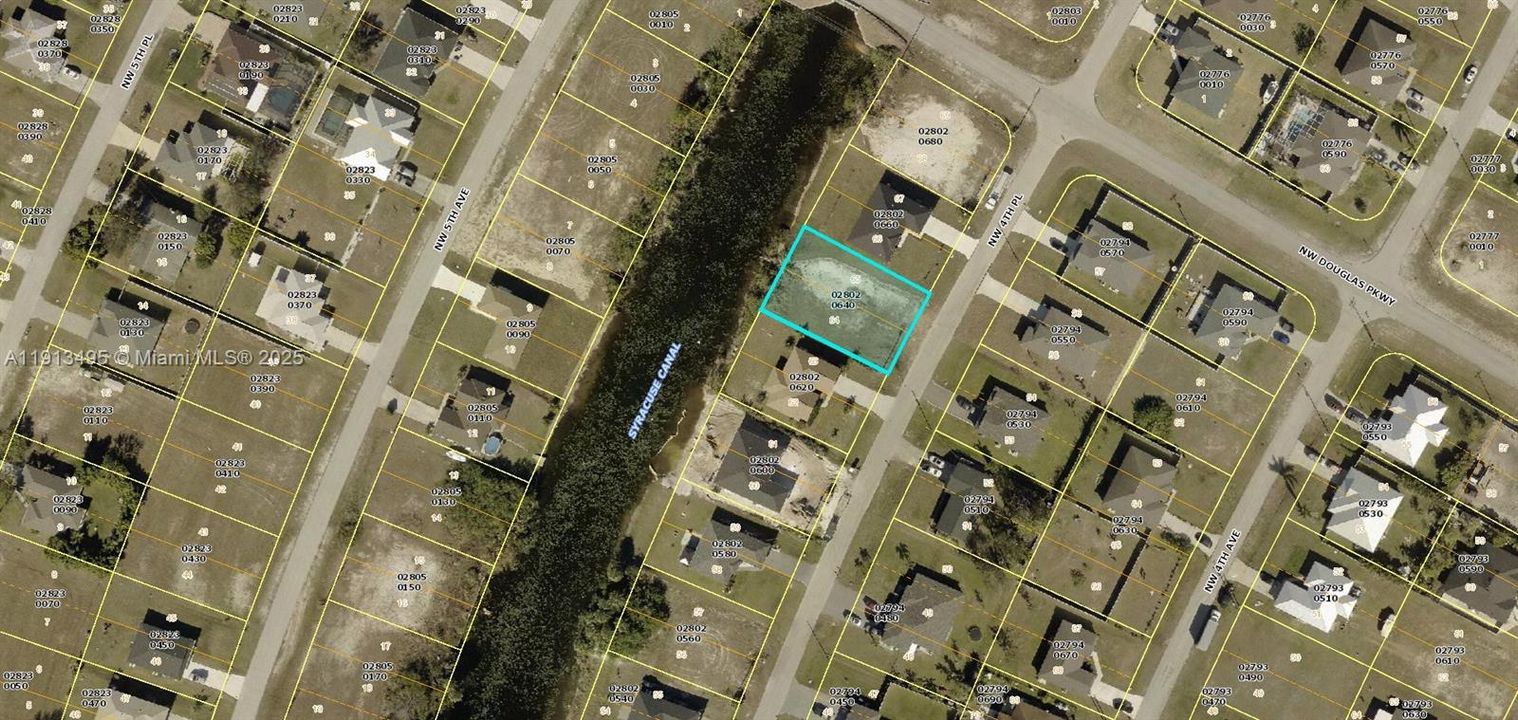 待售: $40,000 (0.23 acres)