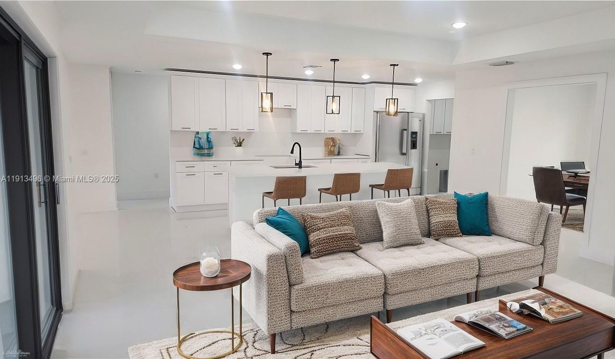 待售: $340,000 (4 贝兹, 2 浴室, 0 平方英尺)