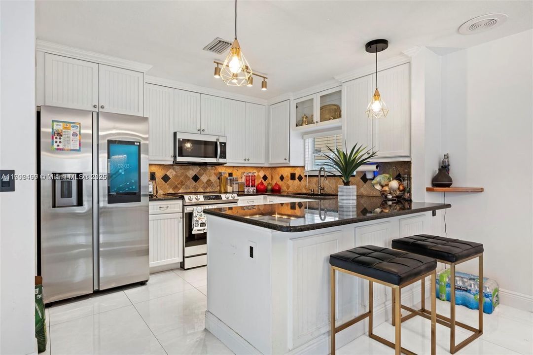 Active With Contract: $599,000 (4 beds, 2 baths, 1941 Square Feet)