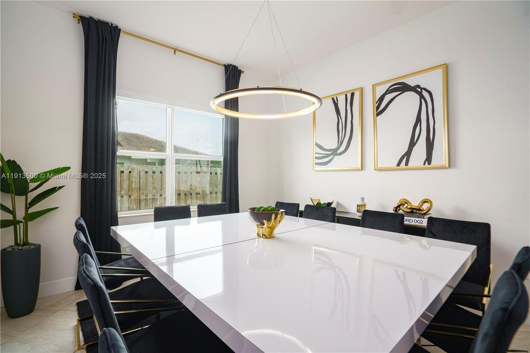 For Sale: $2,590,000 (8 beds, 4 baths, 4426 Square Feet)