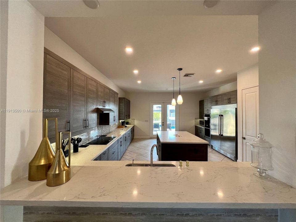 For Sale: $2,590,000 (8 beds, 4 baths, 4426 Square Feet)