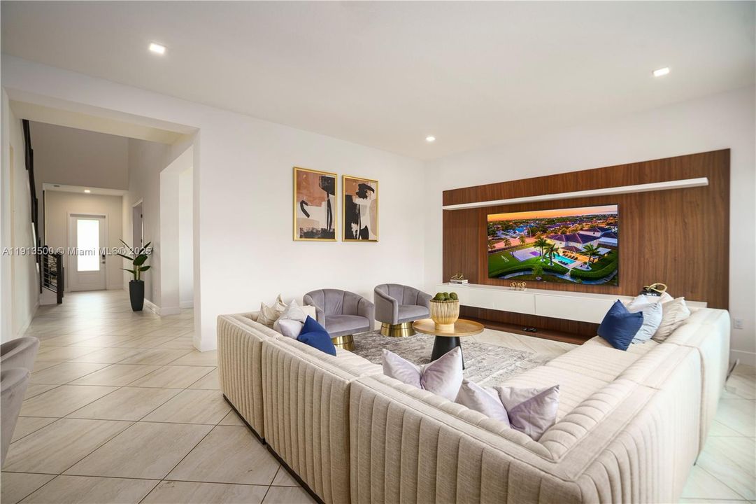 For Sale: $2,590,000 (8 beds, 4 baths, 4426 Square Feet)