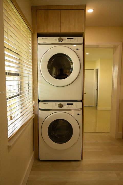 В аренду: $3,500 (3 спален, 2 ванн, 2047 Квадратных фут)