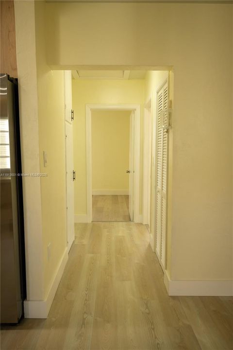 В аренду: $3,500 (3 спален, 2 ванн, 2047 Квадратных фут)