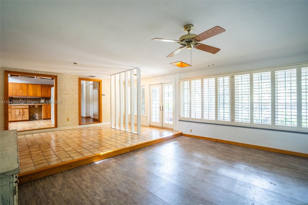 For Sale: $1,399,990 (3 beds, 2 baths, 2284 Square Feet)