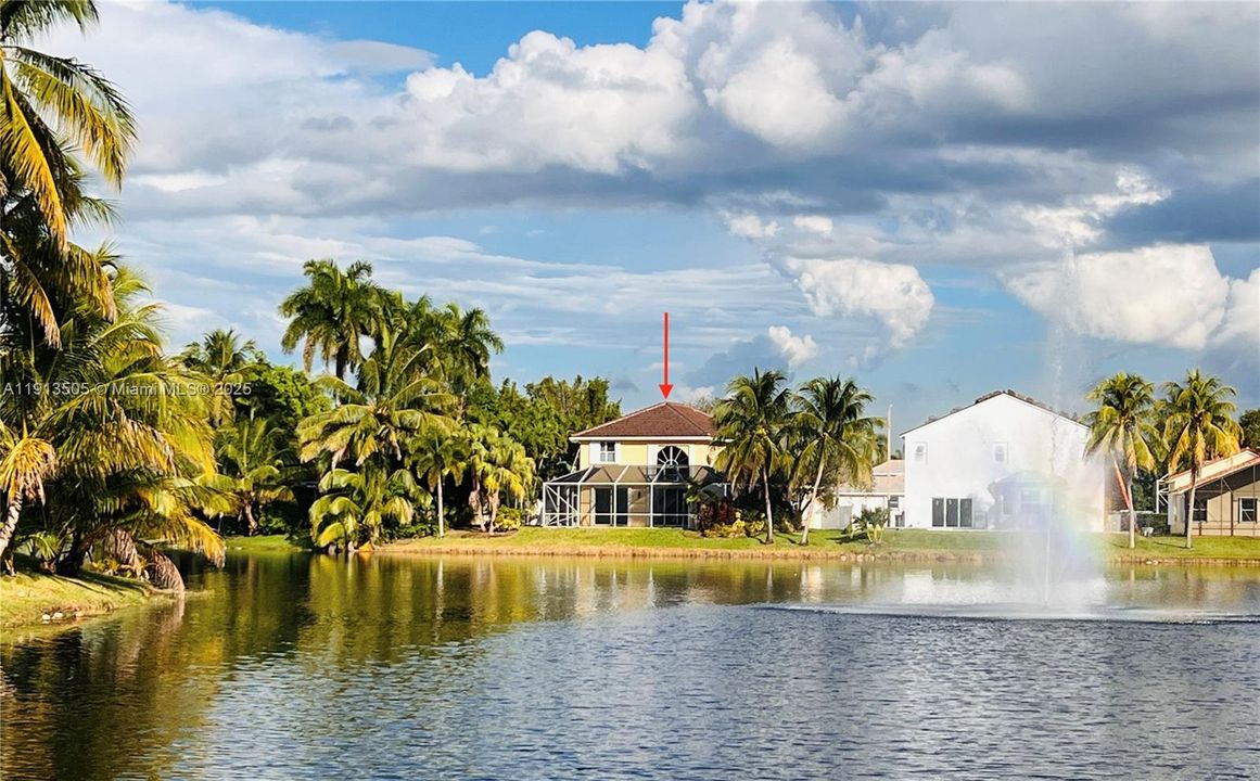 Под контрактом: $759,990 (4 спален, 2 ванн, 2175 Квадратных фут)