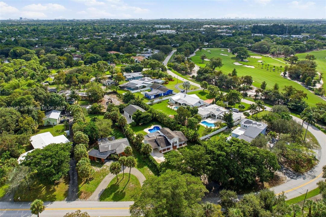 For Sale: $975,000 (3 beds, 2 baths, 2064 Square Feet)