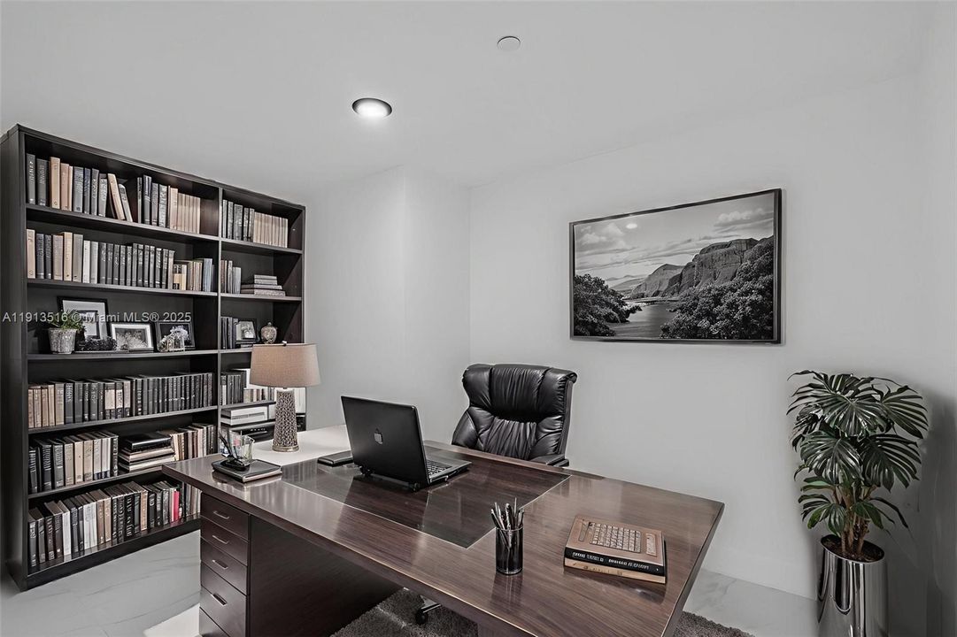 Недавно арендовано: $8,500 (2 спален, 3 ванн, 1542 Квадратных фут)