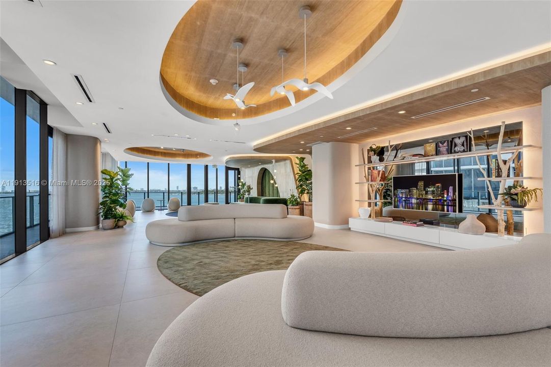 Недавно арендовано: $8,500 (2 спален, 3 ванн, 1542 Квадратных фут)