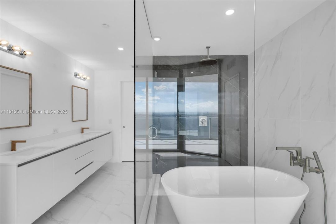 Недавно арендовано: $8,500 (2 спален, 3 ванн, 1542 Квадратных фут)