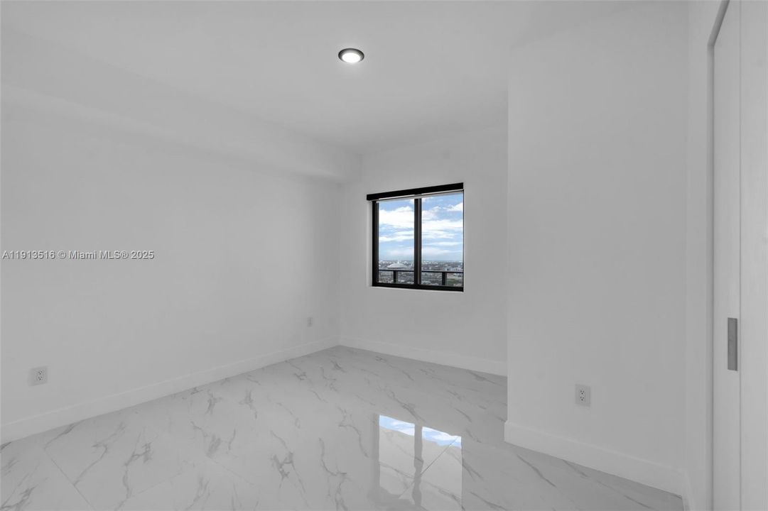 Недавно арендовано: $8,500 (2 спален, 3 ванн, 1542 Квадратных фут)