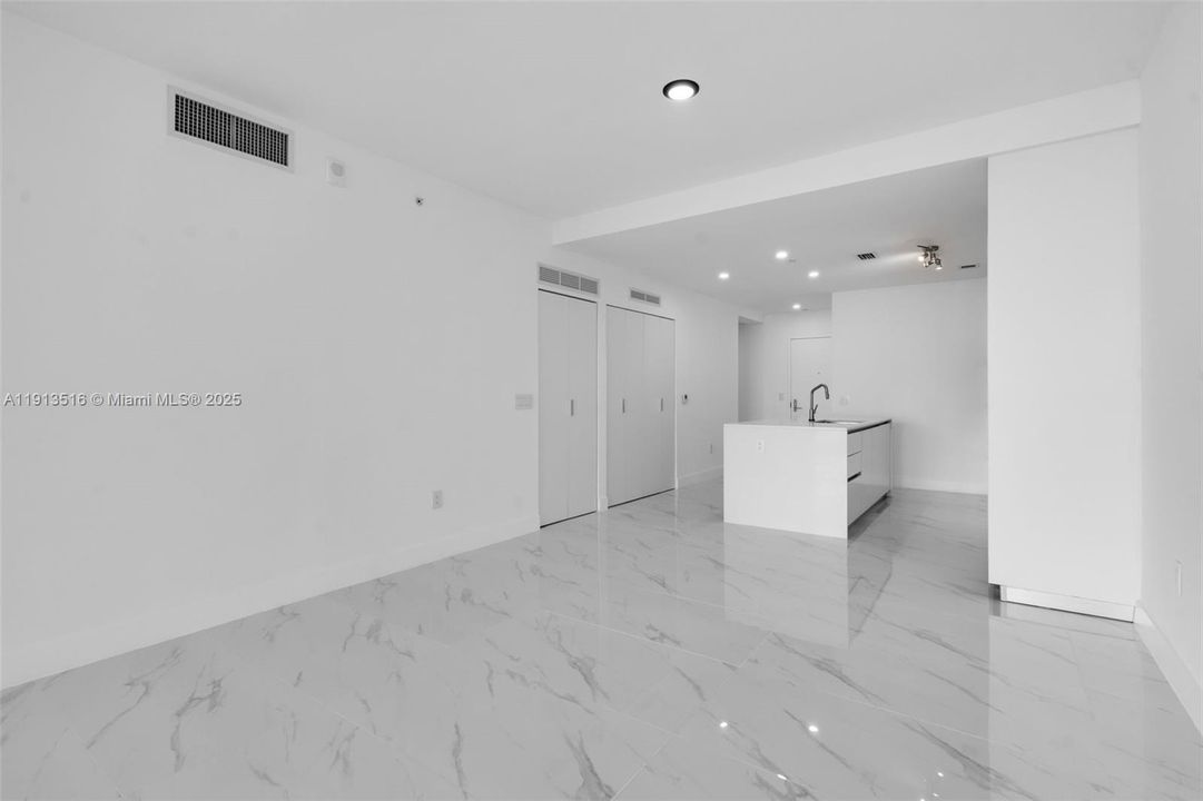 Недавно арендовано: $8,500 (2 спален, 3 ванн, 1542 Квадратных фут)