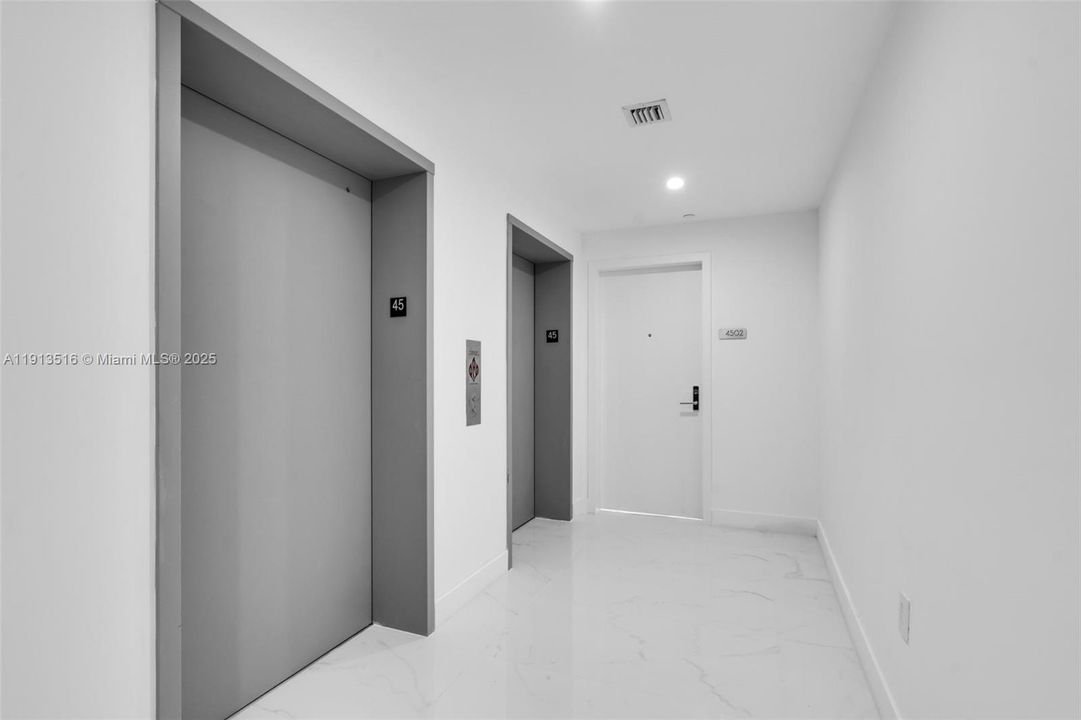 Недавно арендовано: $8,500 (2 спален, 3 ванн, 1542 Квадратных фут)