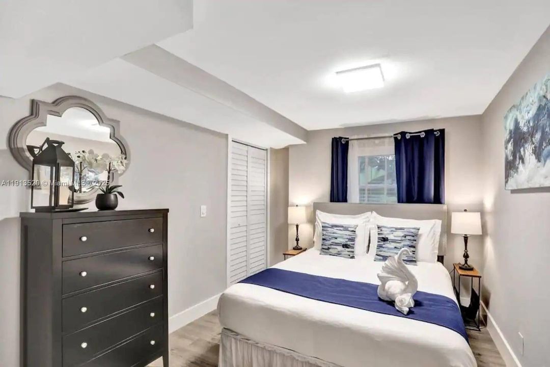 En Venta: $2,600,000 (8 camas, 5 baños, 5097 Pies cuadrados)