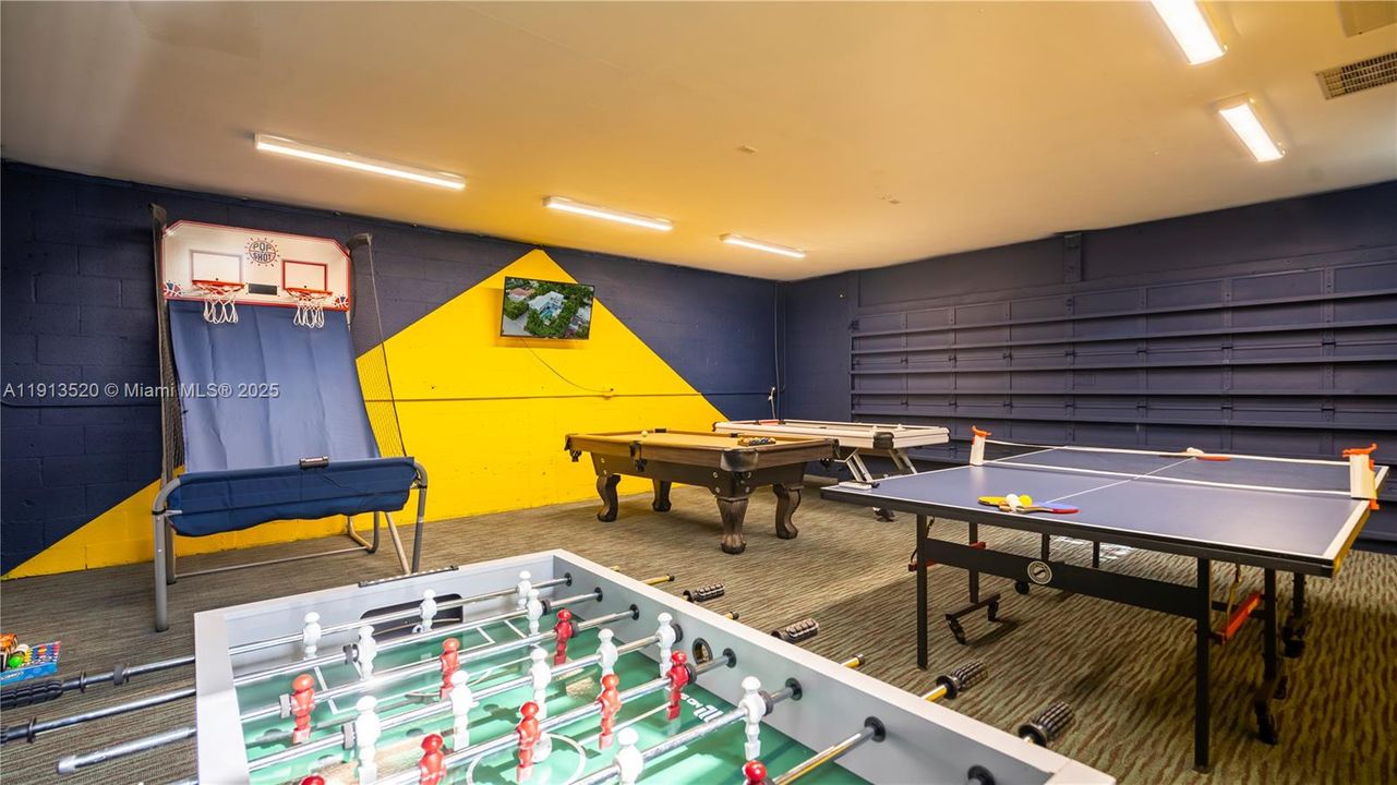 En Venta: $2,600,000 (8 camas, 5 baños, 5097 Pies cuadrados)