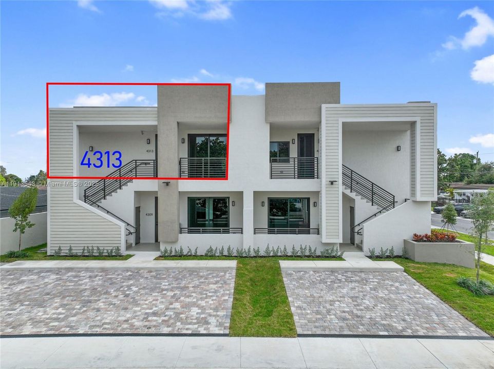 For Rent: $3,800 (3 beds, 2 baths, 1512 Square Feet)