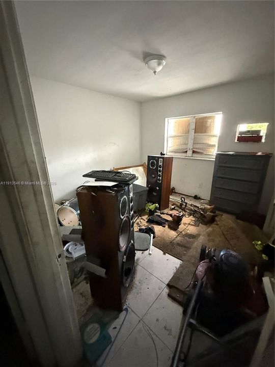 For Sale: $299,000 (0 beds, 0 baths, 2171 Square Feet)