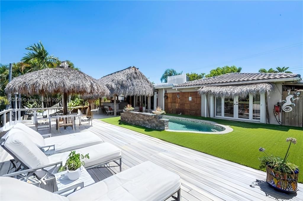 En Venta: $1,997,000 (5 camas, 4 baños, 2564 Pies cuadrados)