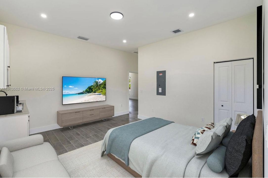 For Rent: $2,795 (4 beds, 3 baths, 0 Square Feet)