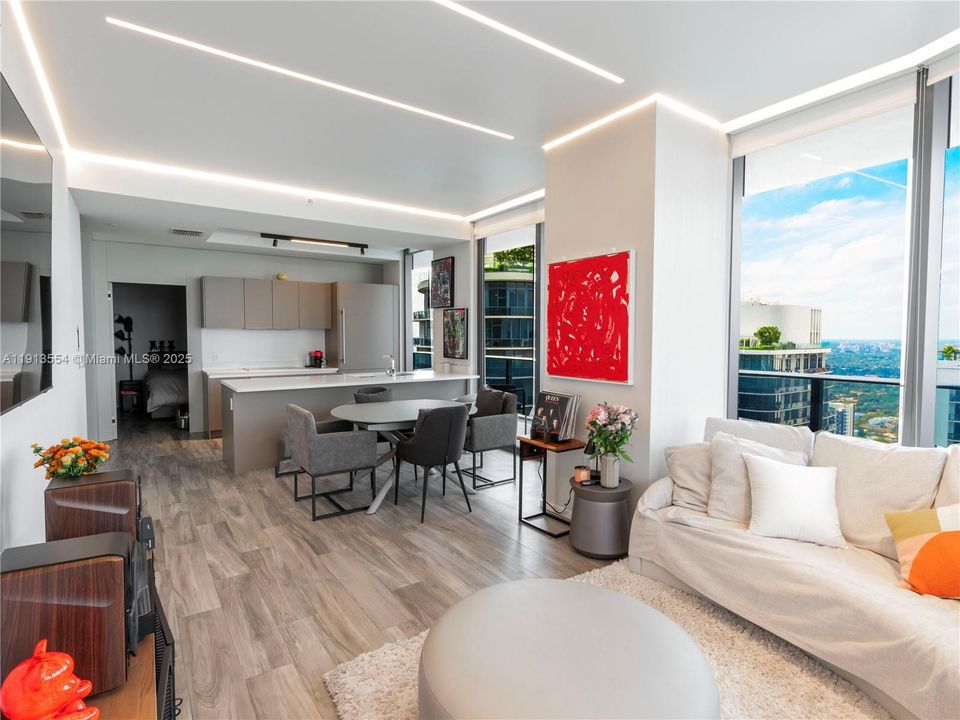 For Rent: $9,950 (3 beds, 3 baths, 1450 Square Feet)