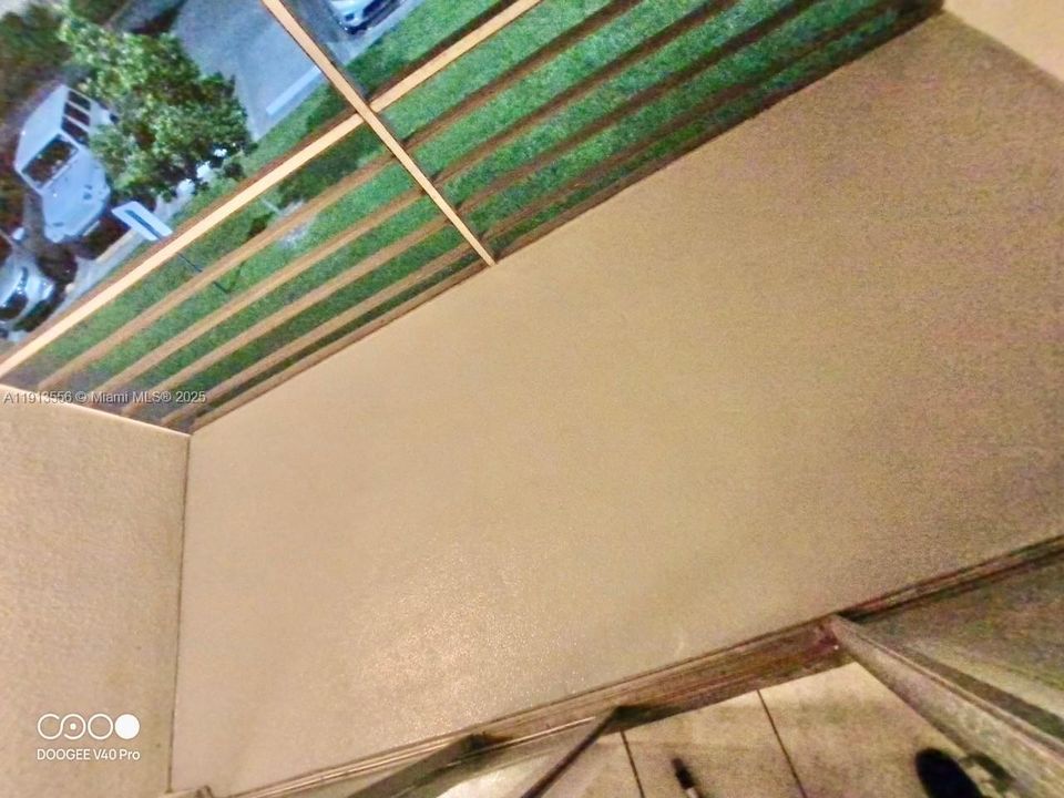 For Rent: $1,850 (2 beds, 2 baths, 1252 Square Feet)