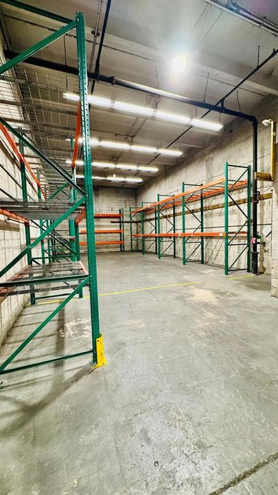 На продажу: $2,250,000 (0 спален, 0 ванн, 0 Квадратных фут)