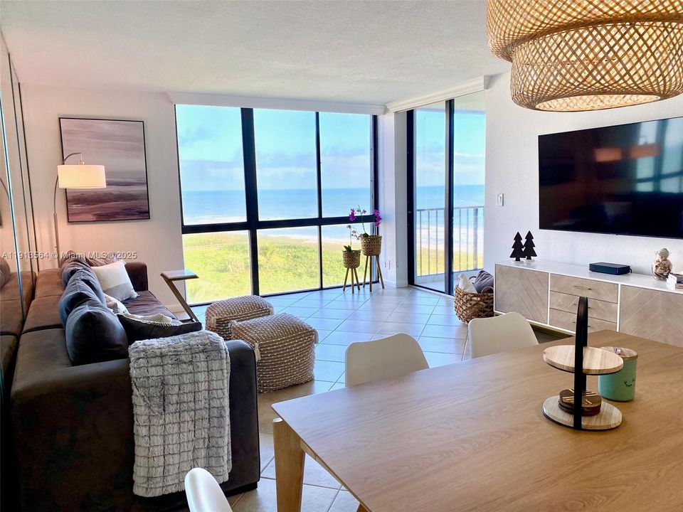 В аренду: $3,300 (2 спален, 2 ванн, 1307 Квадратных фут)