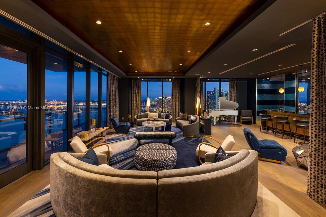 For Sale: $3,950,000 (3 beds, 3 baths, 3313 Square Feet)